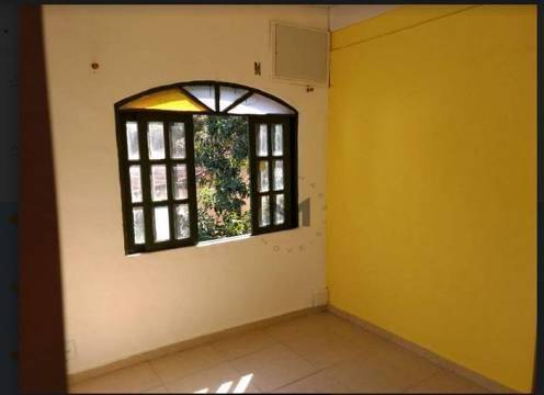 Casa à venda com 4 quartos, 98m² - Foto 11