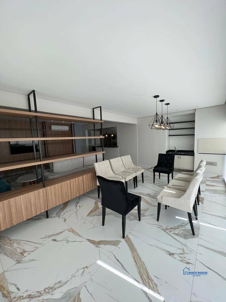 Apartamento à venda com 3 quartos, 141m² - Foto 13