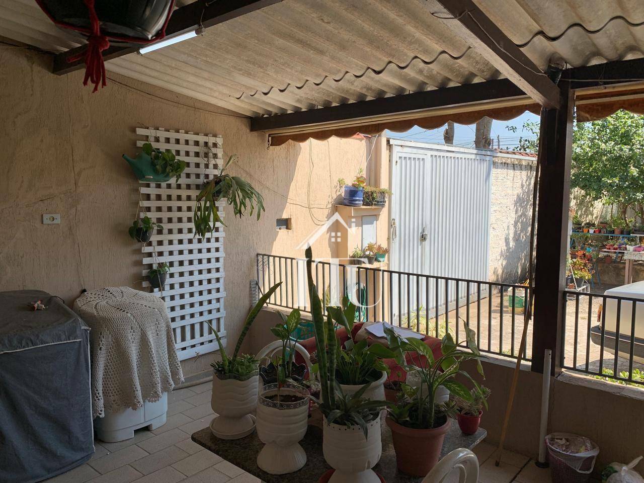 Casa à venda com 3 quartos, 59m² - Foto 19