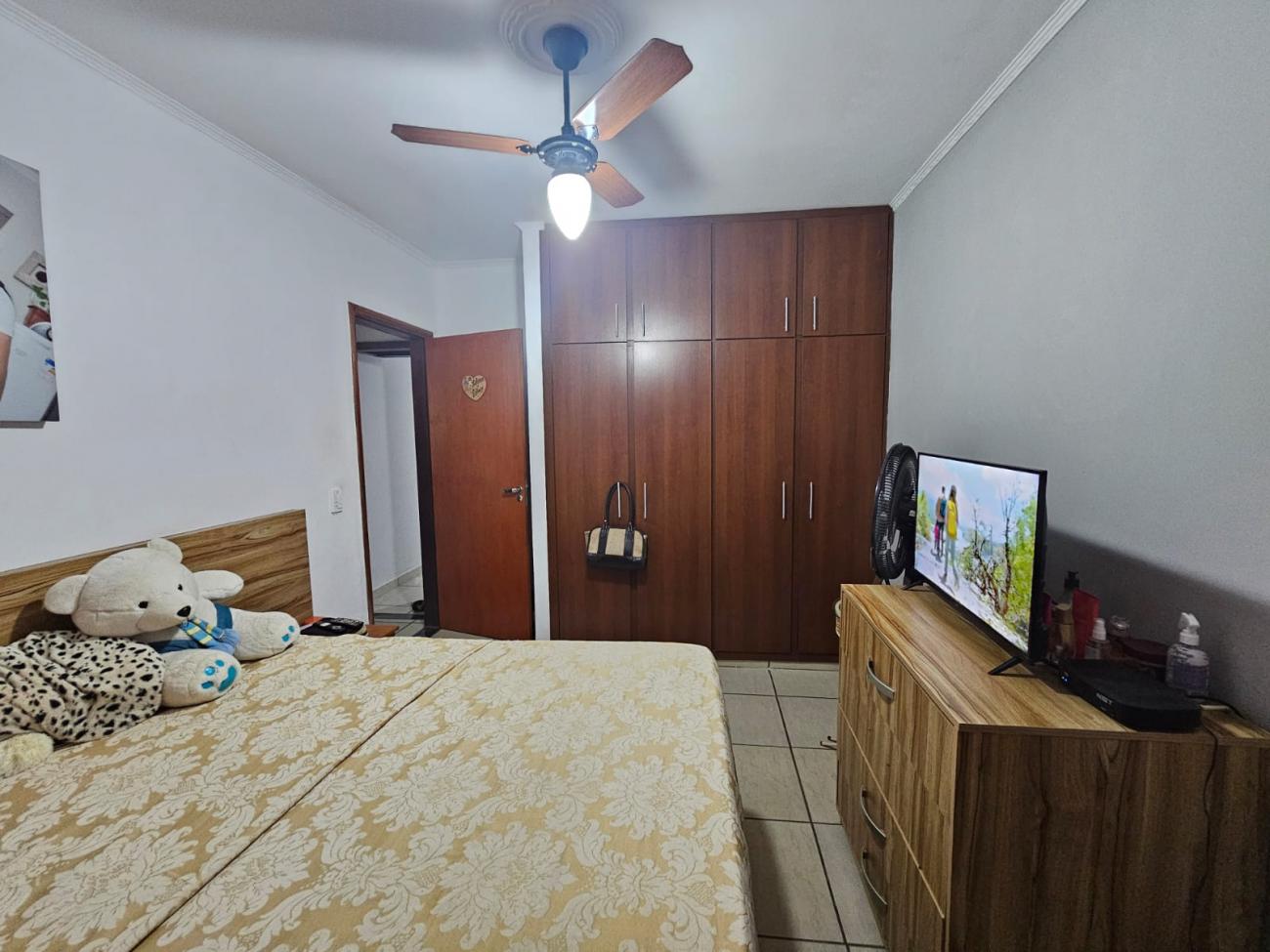 Casa à venda com 2 quartos, 96m² - Foto 4