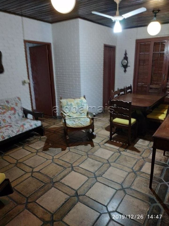 Casa à venda com 4 quartos, 100m² - Foto 11