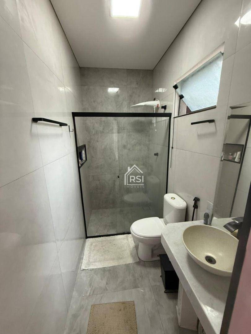 Sobrado, 3 quartos, 204 m² - Foto 2