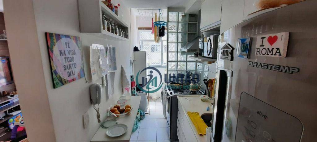 Apartamento à venda com 2 quartos, 59m² - Foto 6