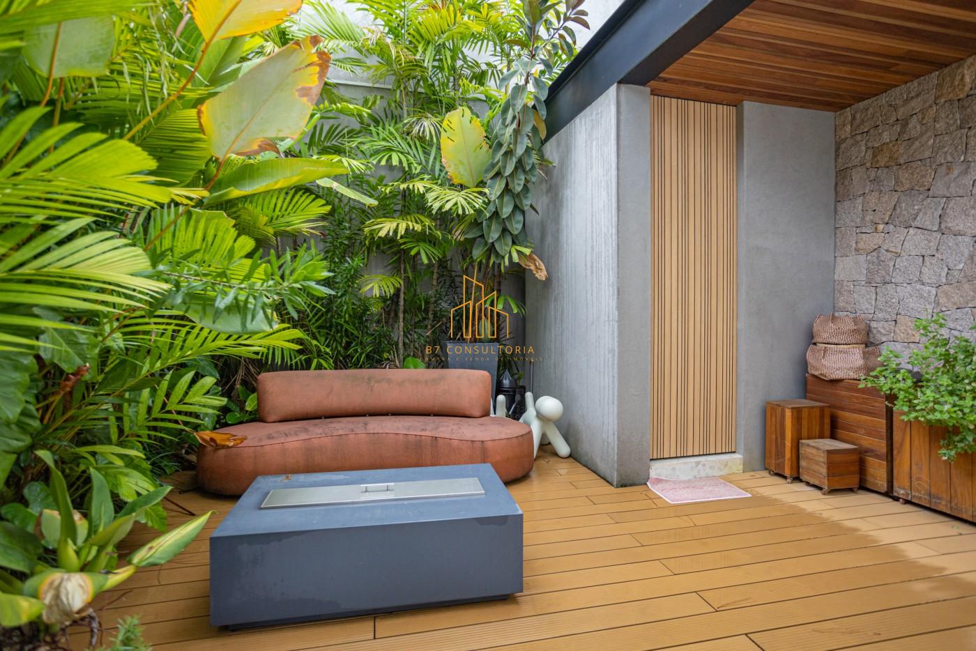 Casa de Condomínio à venda com 4 quartos, 750m² - Foto 30