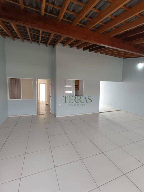 Casa à venda com 2 quartos, 130m² - Foto 3