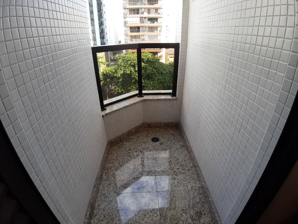 Apartamento à venda com 3 quartos, 150m² - Foto 10