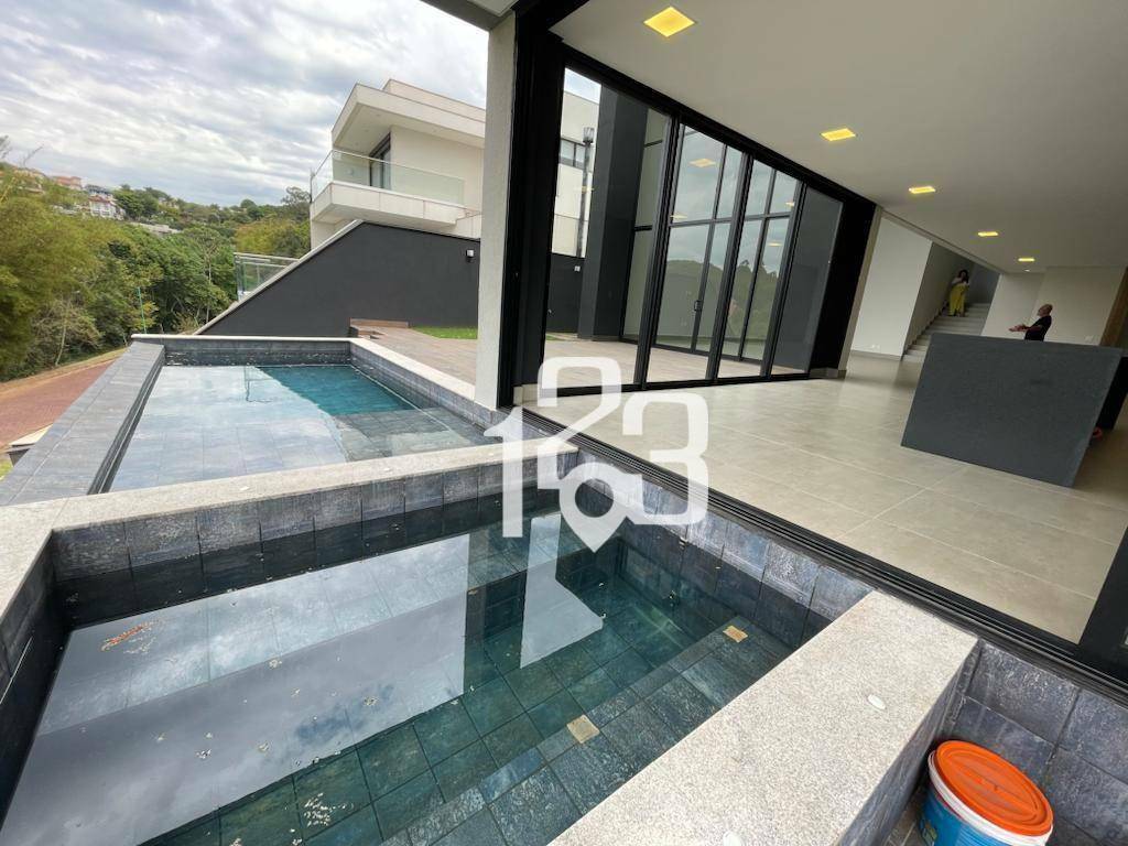 Casa à venda com 3 quartos, 402m² - Foto 6