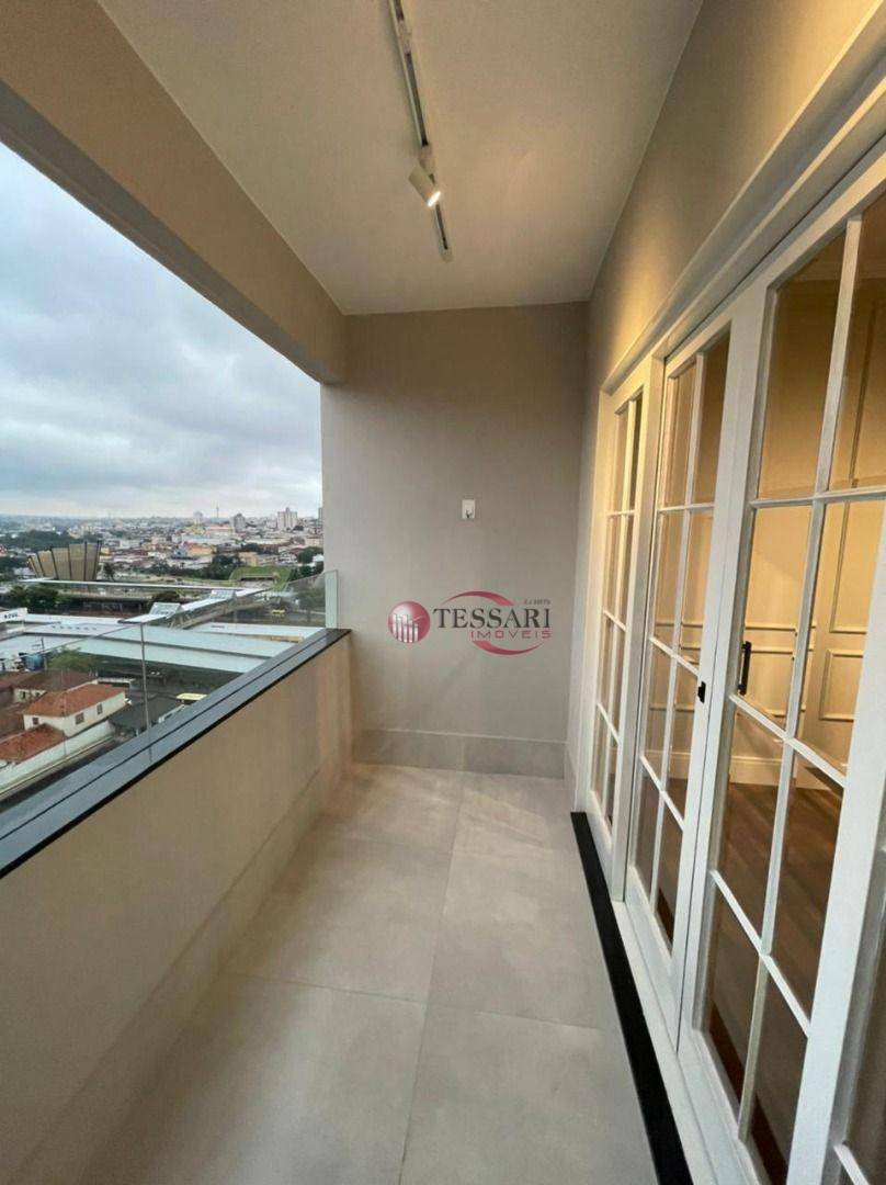 Apartamento à venda com 3 quartos, 133m² - Foto 4