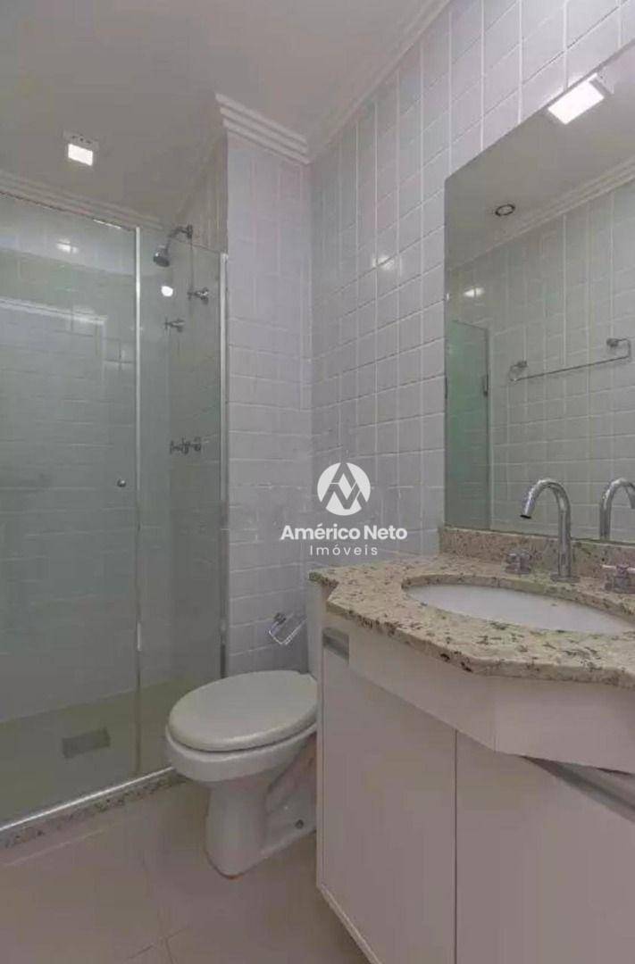 Apartamento para alugar com 3 quartos, 74m² - Foto 8