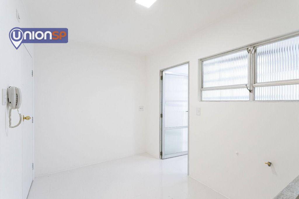 Apartamento à venda com 3 quartos, 95m² - Foto 11