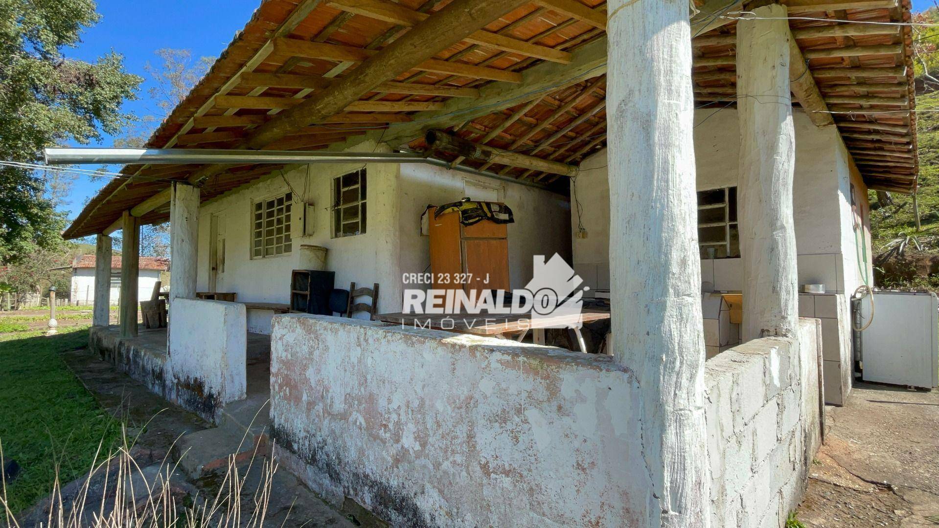 Fazenda à venda com 8 quartos, 900m² - Foto 18