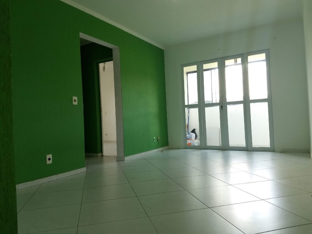 Apartamento à venda com 2 quartos, 60m² - Foto 3