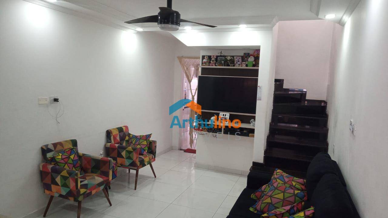 Sobrado à venda com 2 quartos, 170M2 - Foto 1