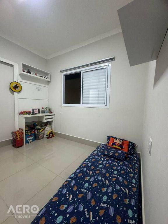 Casa à venda e aluguel com 3 quartos, 119m² - Foto 6