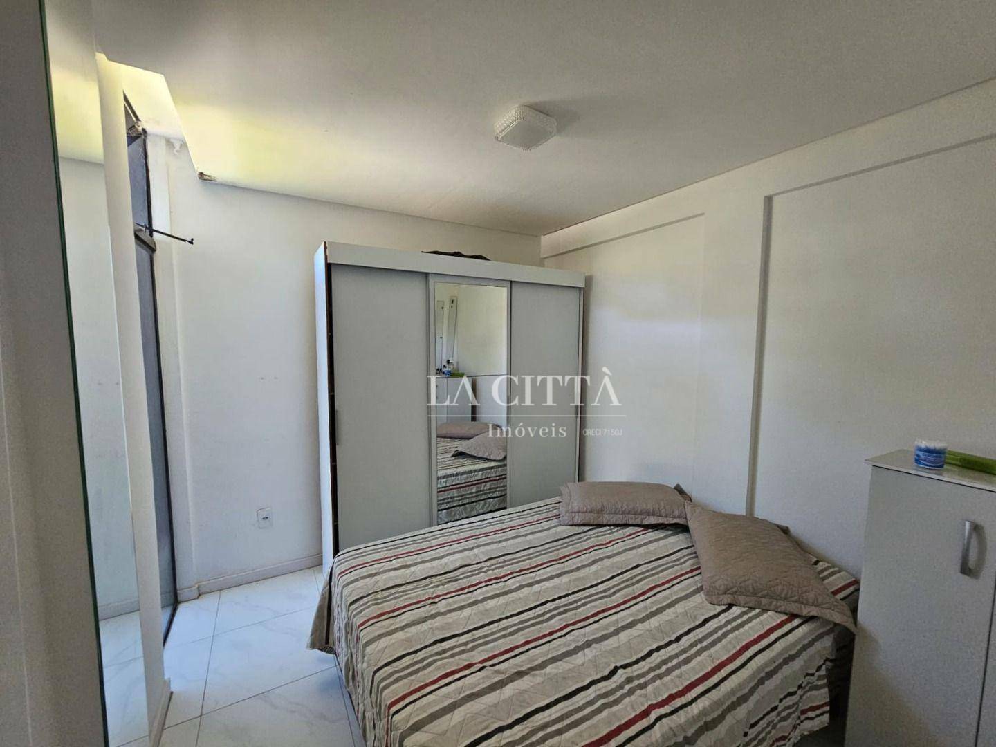 Apartamento à venda com 2 quartos, 52m² - Foto 21