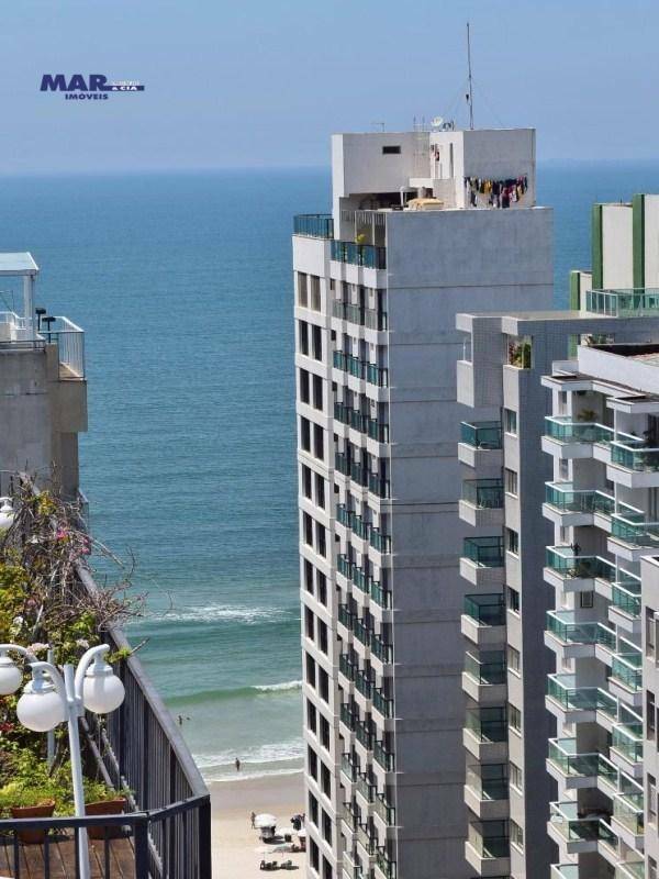 Cobertura à venda com 4 quartos, 250m² - Foto 1