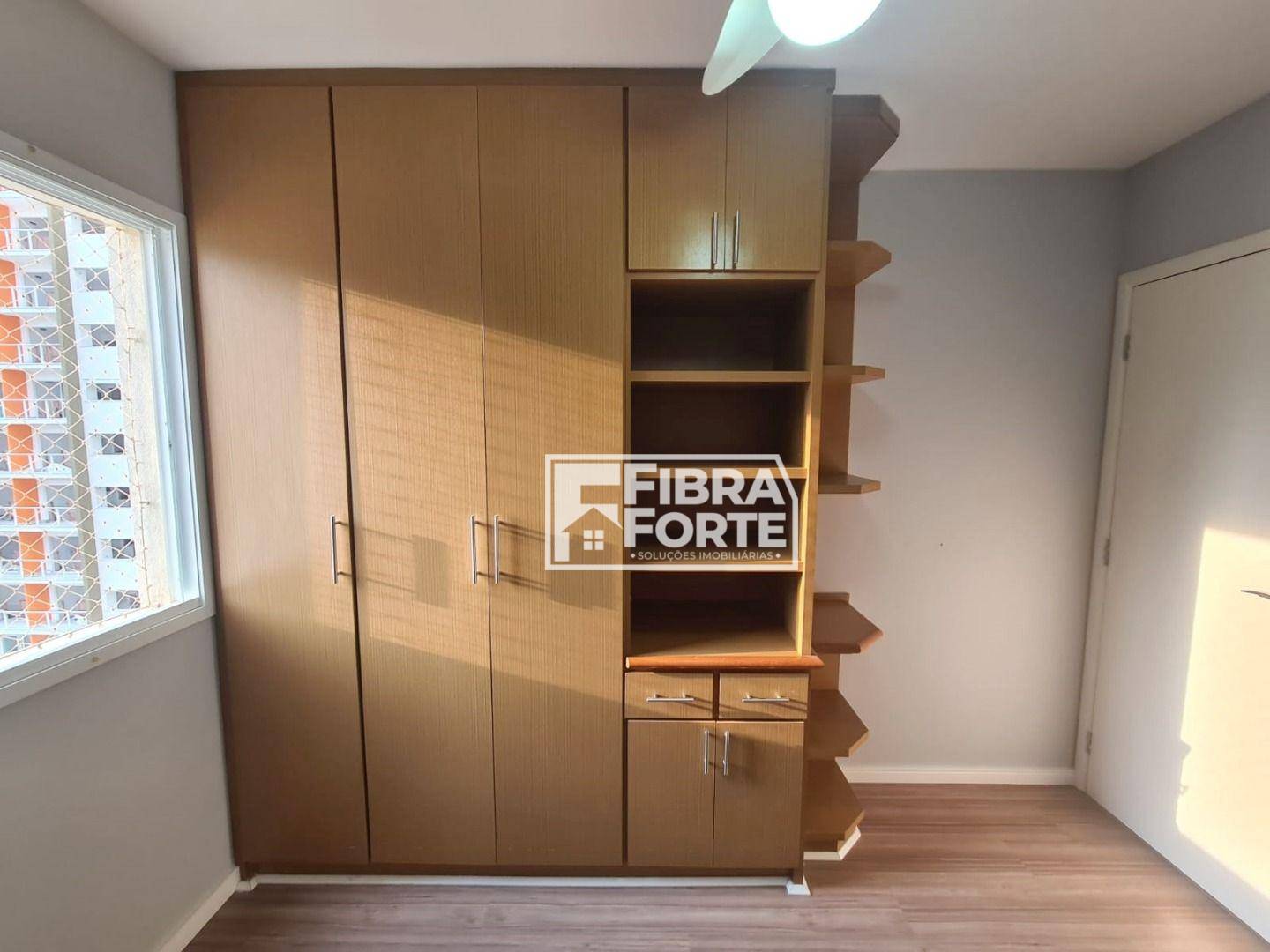 Apartamento à venda com 3 quartos, 85m² - Foto 18