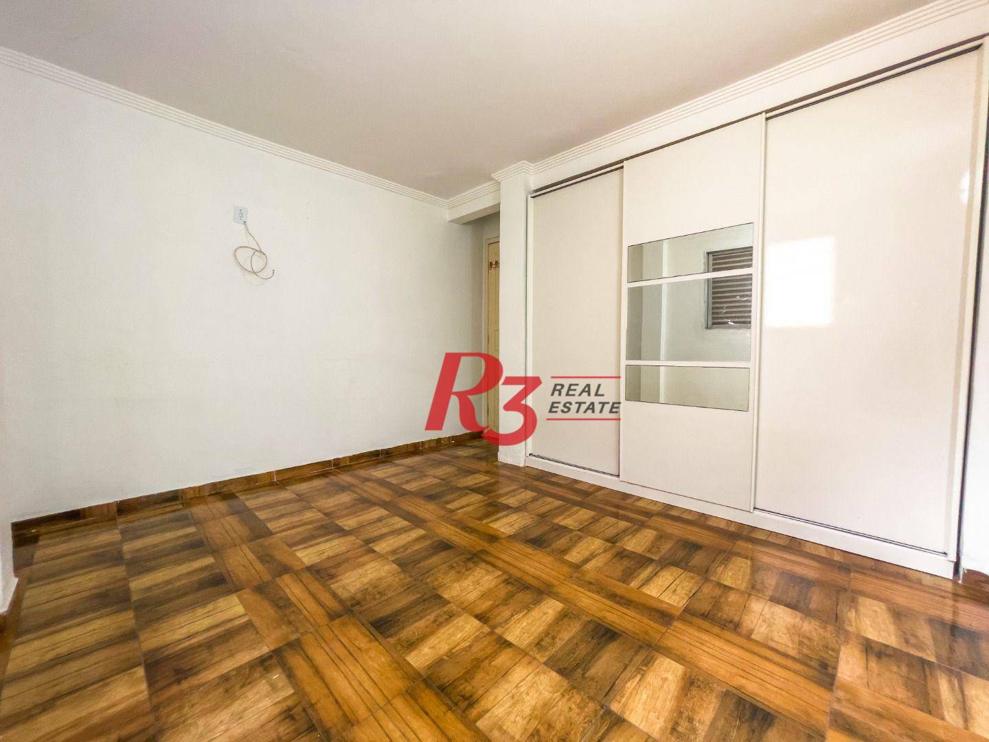 Apartamento à venda com 2 quartos, 62m² - Foto 17