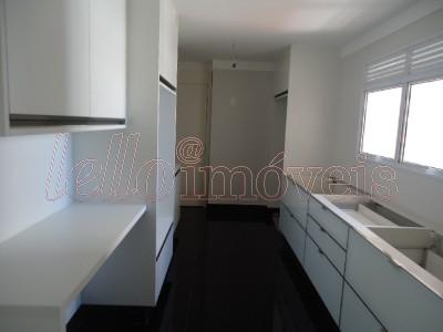 Apartamento para alugar com 3 quartos, 180m² - Foto 16