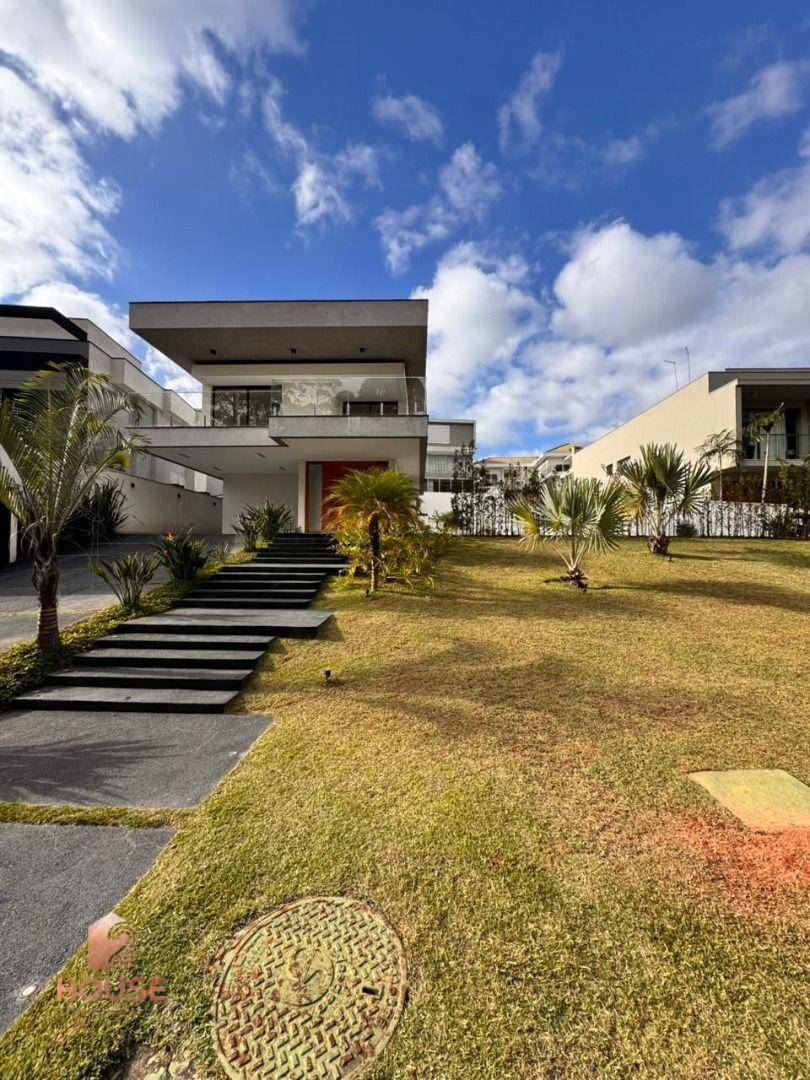 Casa de Condomínio, 4 quartos - Foto 1