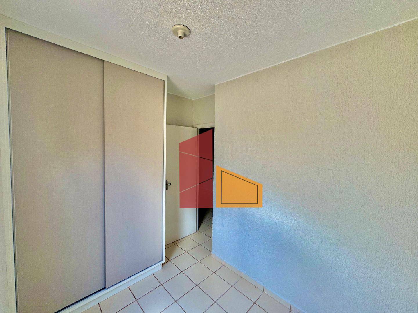 Casa à venda com 3 quartos, 93m² - Foto 5