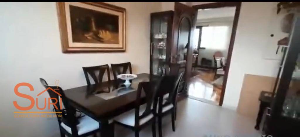 Apartamento à venda com 4 quartos, 200m² - Foto 6