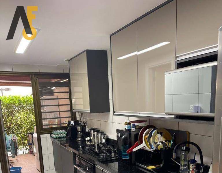 Apartamento à venda com 3 quartos, 87m² - Foto 11