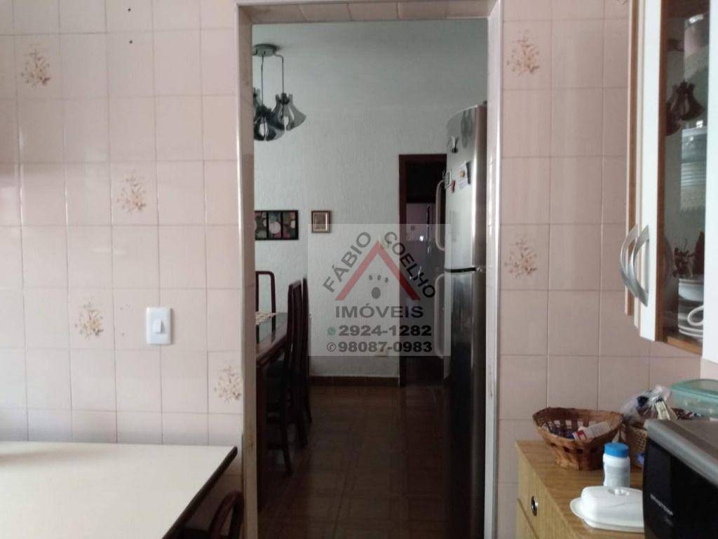 Sobrado à venda com 3 quartos, 150m² - Foto 15