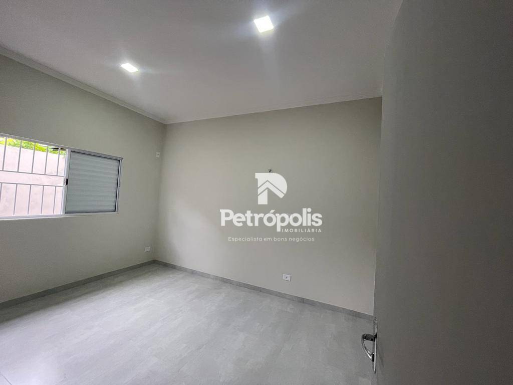 Casa à venda com 3 quartos, 185m² - Foto 10