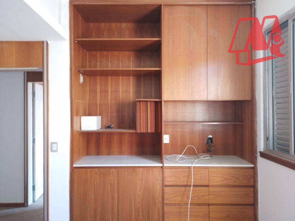 Casa à venda com 3 quartos, 371m² - Foto 13