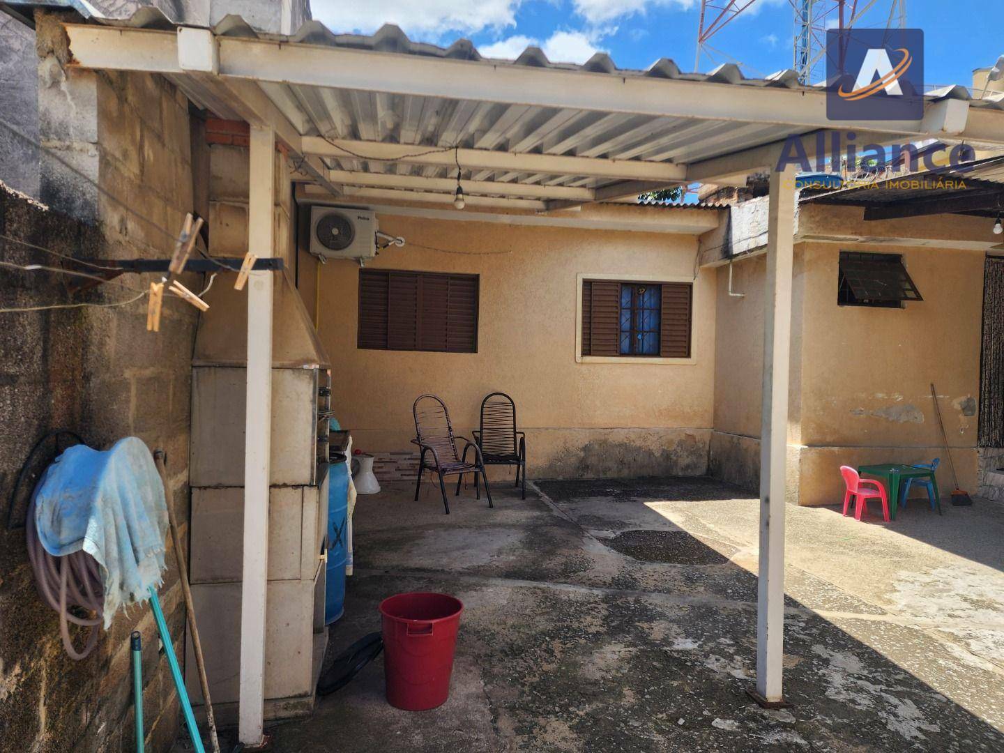 Casa à venda com 2 quartos, 133m² - Foto 10