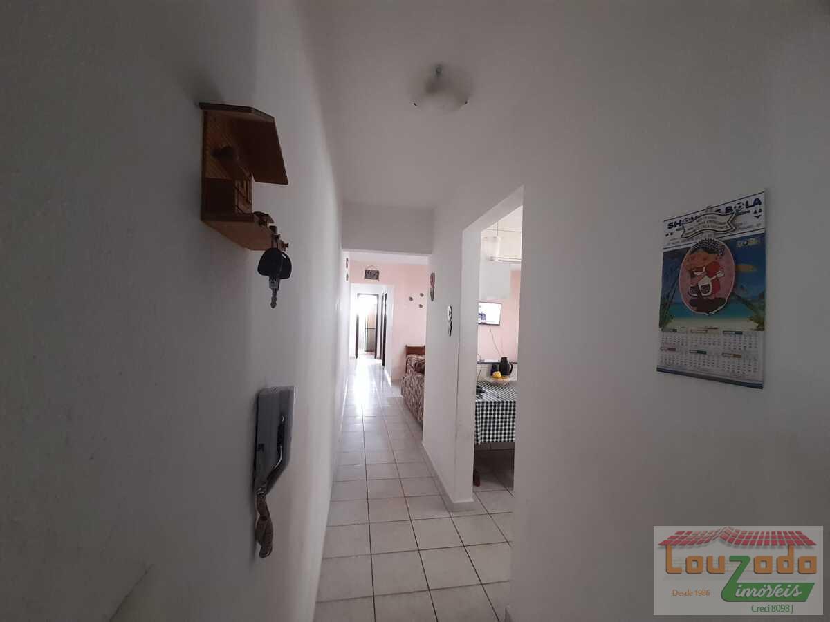 Apartamento à venda com 2 quartos, 70m² - Foto 4