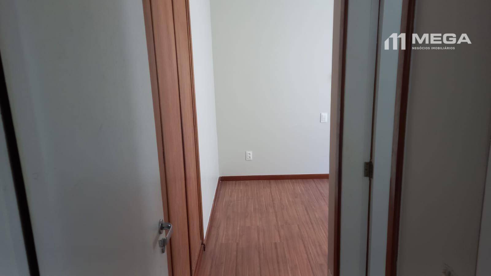 Apartamento para alugar com 3 quartos, 130m² - Foto 5