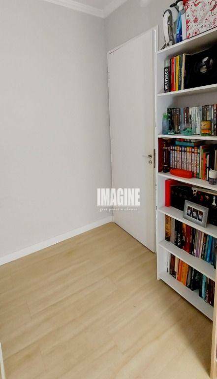 Apartamento à venda com 2 quartos, 42m² - Foto 22