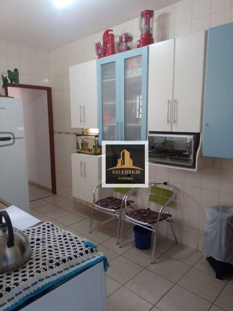 Sobrado à venda com 3 quartos, 80m² - Foto 10