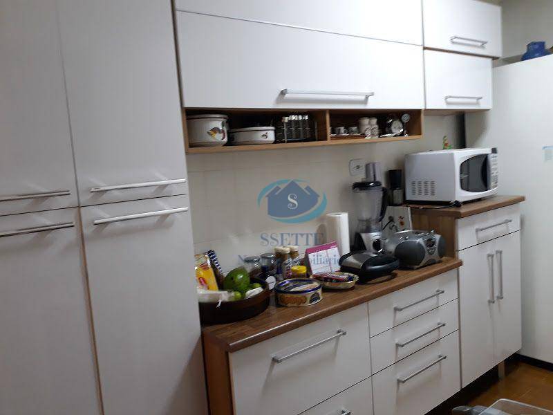 Apartamento à venda com 2 quartos, 72m² - Foto 24