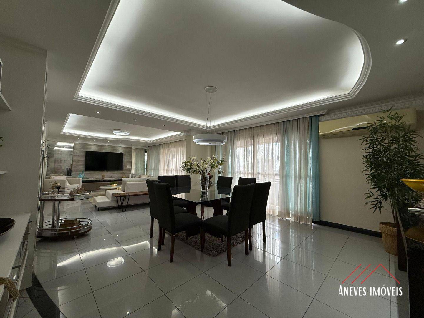 Apartamento à venda com 3 quartos, 221m² - Foto 19