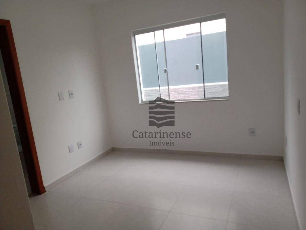 Apartamento à venda com 3 quartos, 73m² - Foto 4