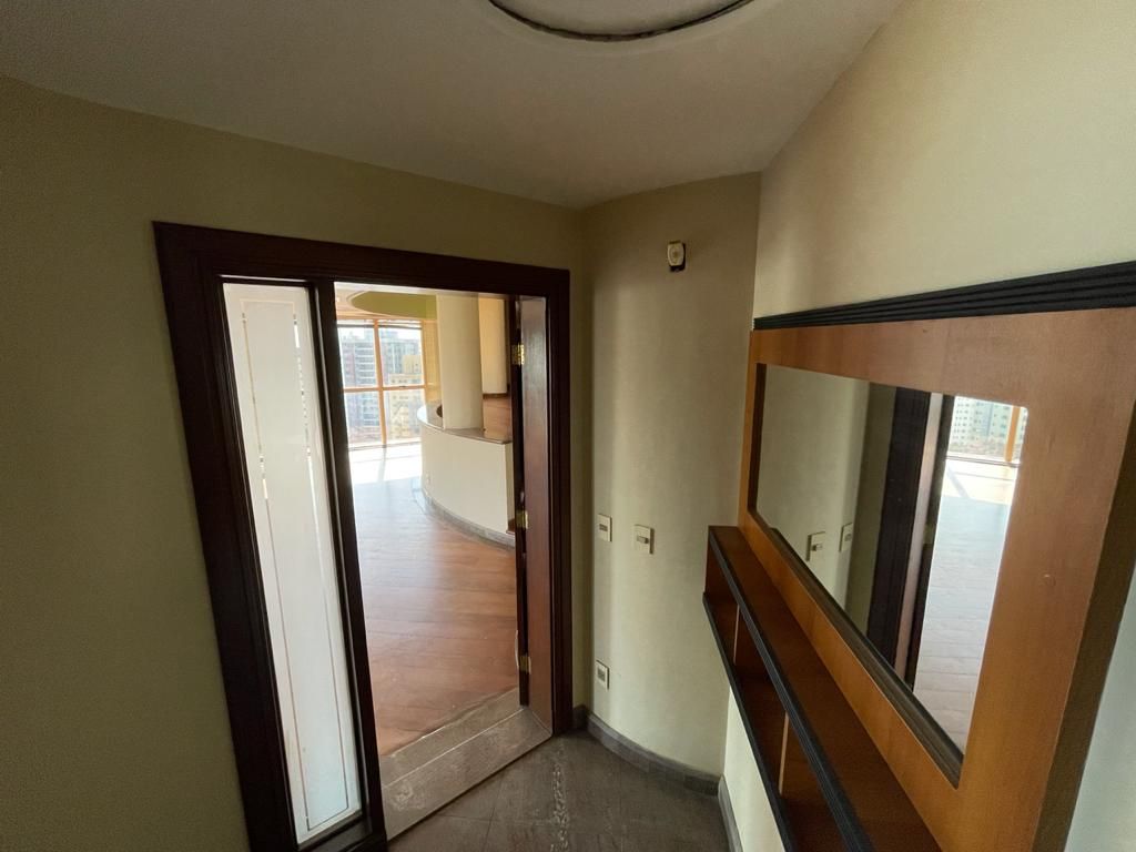 Apartamento à venda com 4 quartos, 340m² - Foto 3