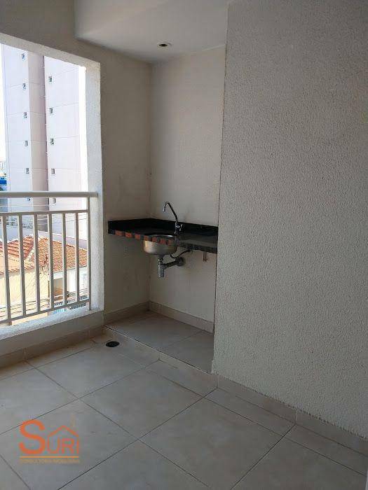 Apartamento à venda com 2 quartos, 67m² - Foto 3