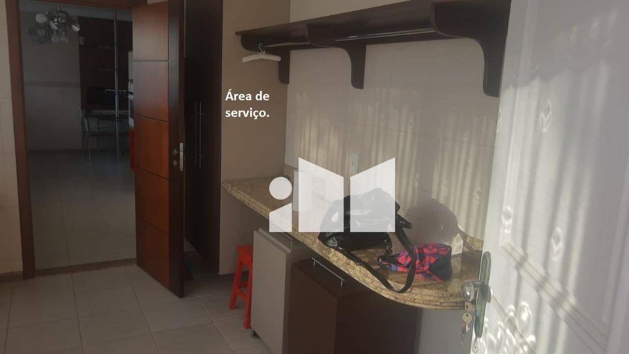 Casa de Condomínio à venda com 4 quartos, 404m² - Foto 15