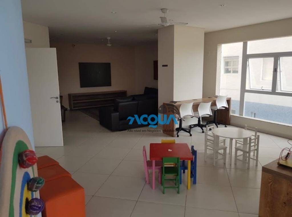 Apartamento à venda com 4 quartos, 180m² - Foto 14