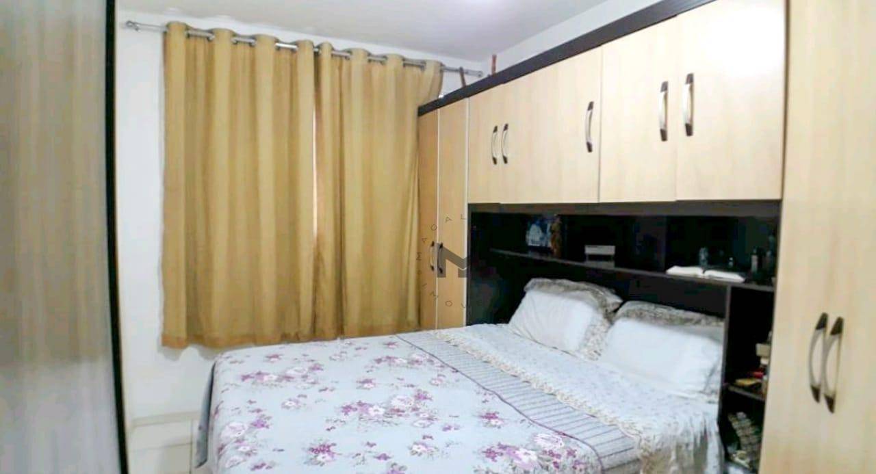 Apartamento à venda com 3 quartos, 75m² - Foto 15