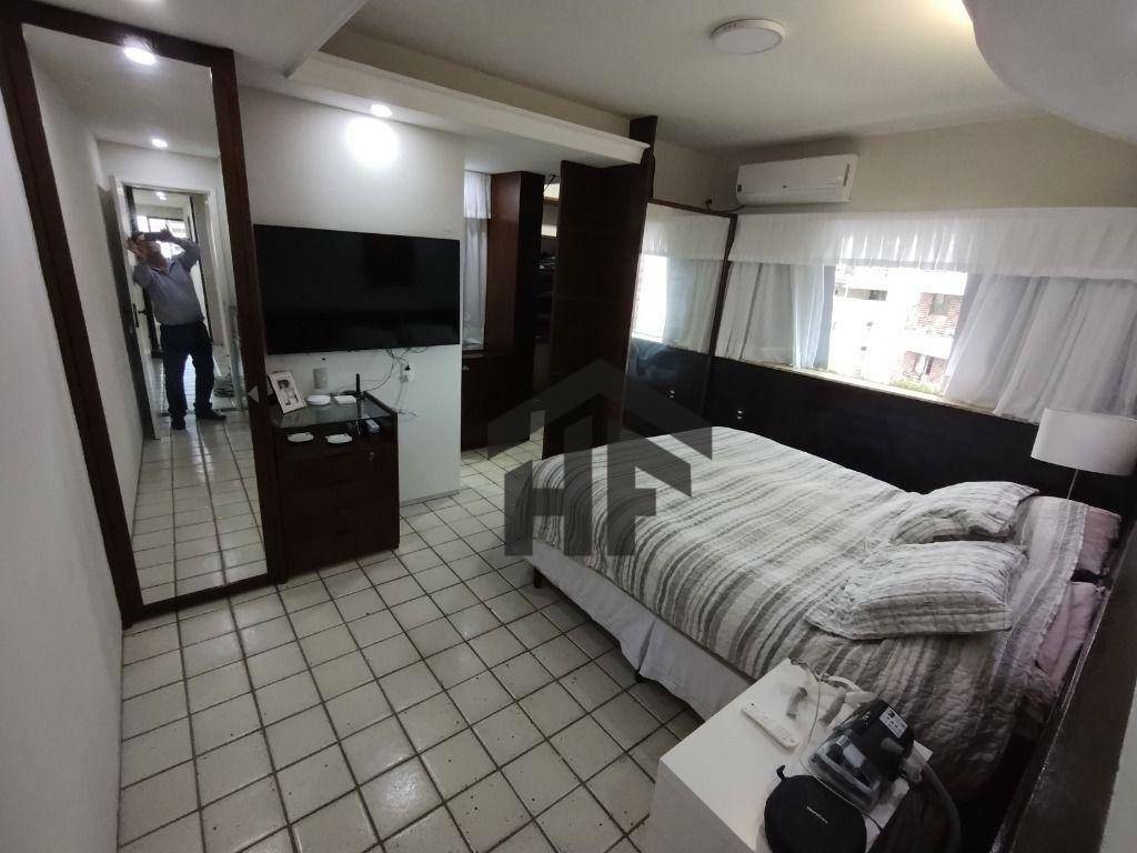 Apartamento à venda com 4 quartos, 177m² - Foto 13