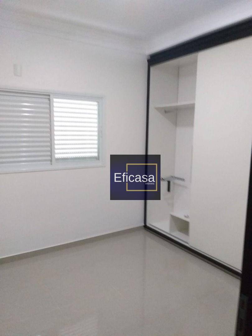 Casa de Condomínio à venda com 3 quartos, 240m² - Foto 13