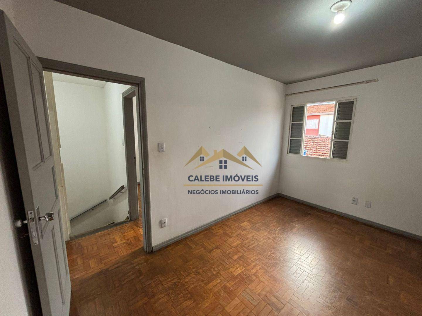 Casa à venda com 4 quartos, 107m² - Foto 15