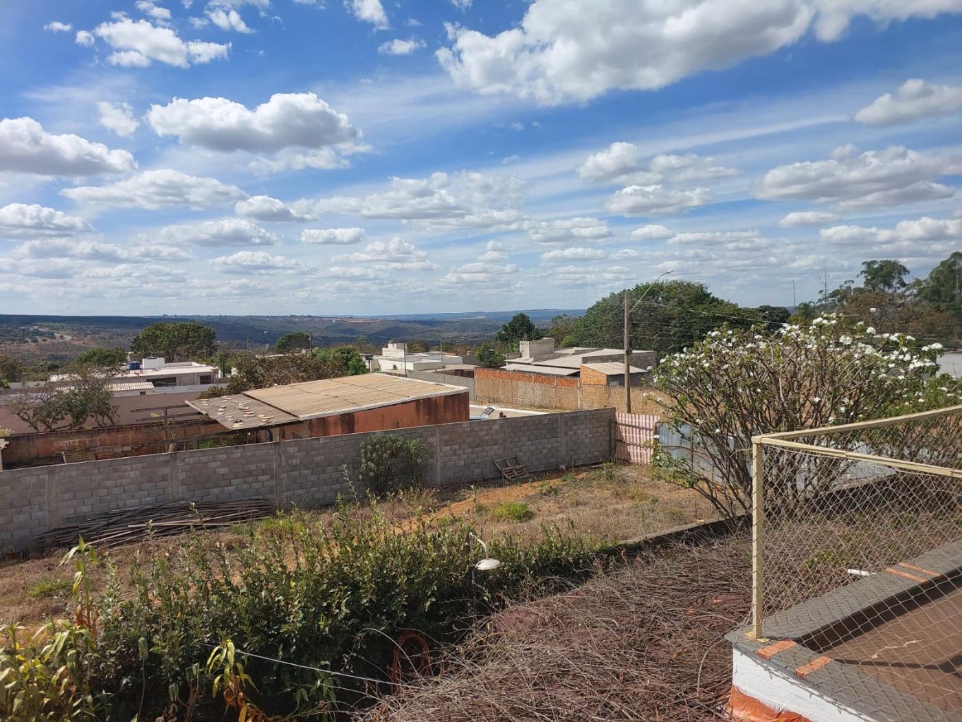 Casa à venda com 3 quartos, 250m² - Foto 32