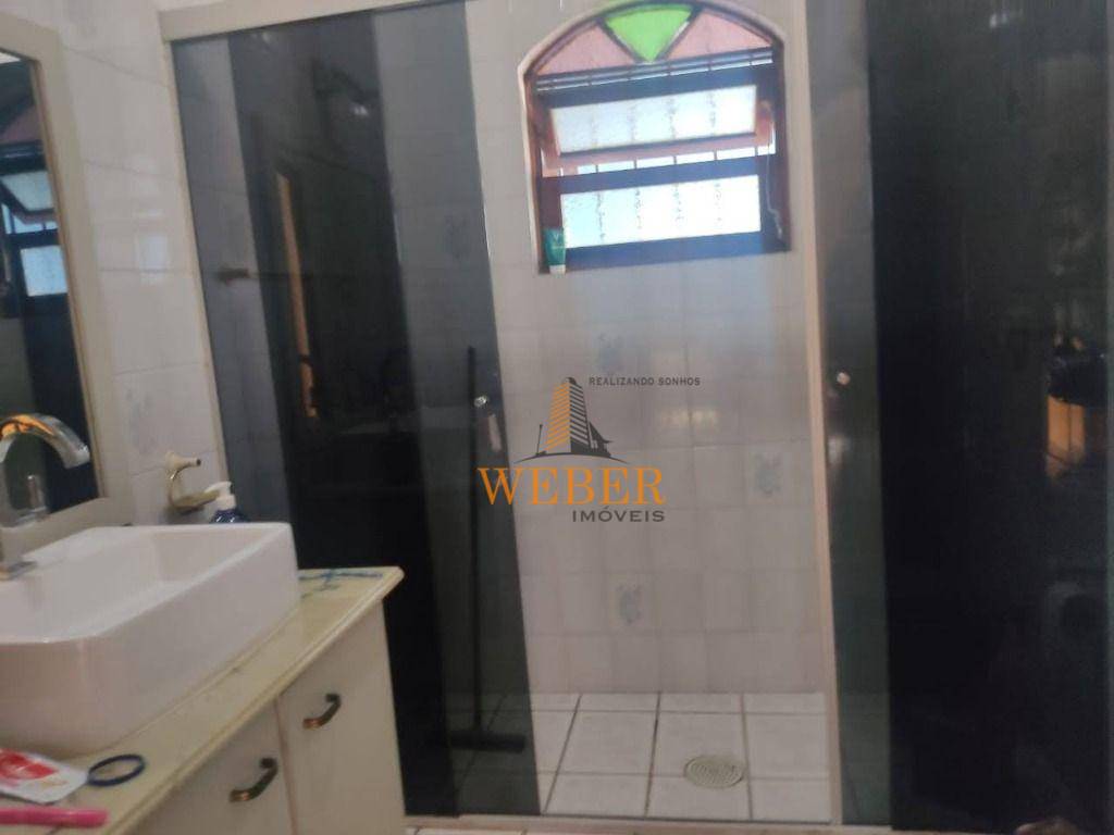 Sobrado à venda com 4 quartos, 380m² - Foto 21