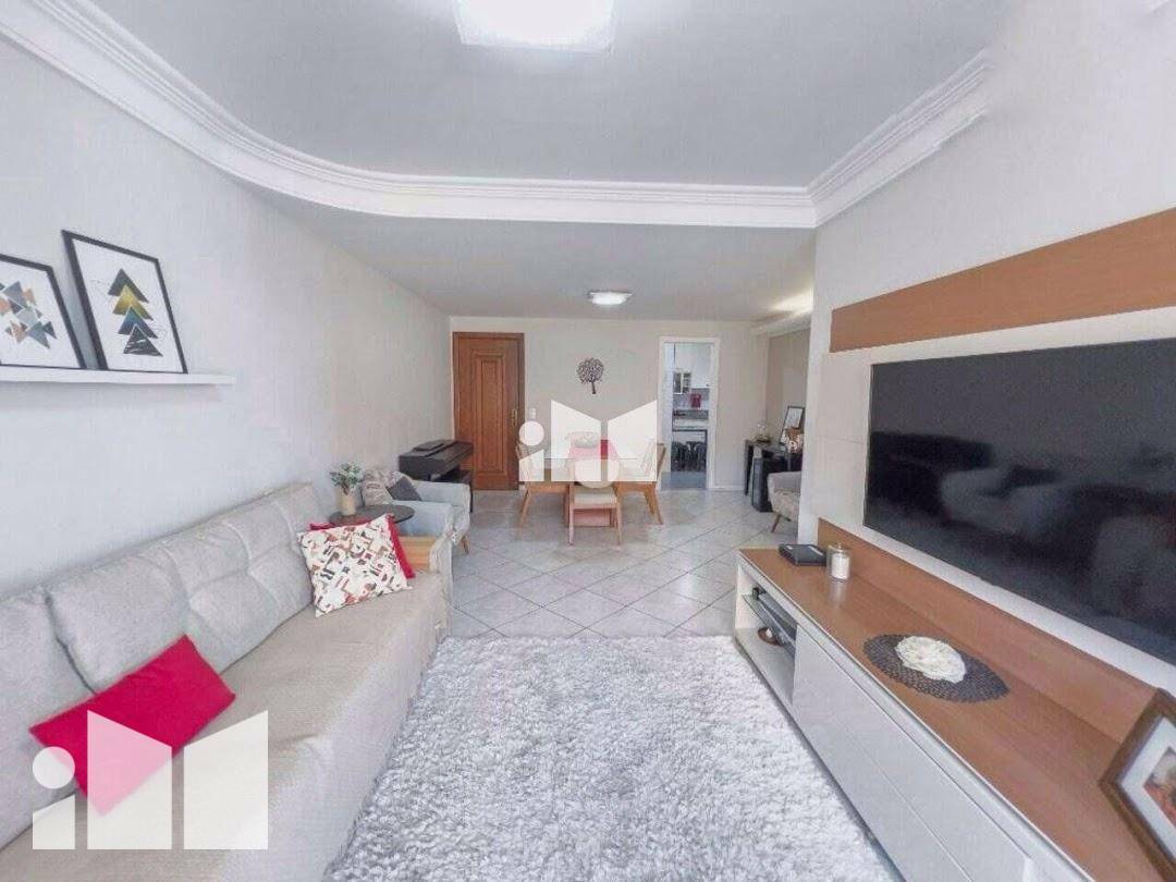 Apartamento à venda com 4 quartos, 160m² - Foto 1