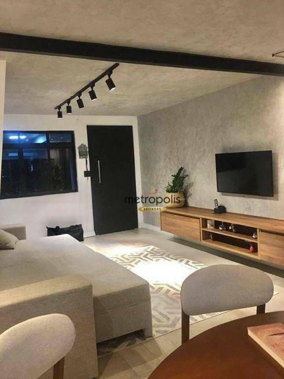 Sobrado à venda com 3 quartos, 120m² - Foto 1